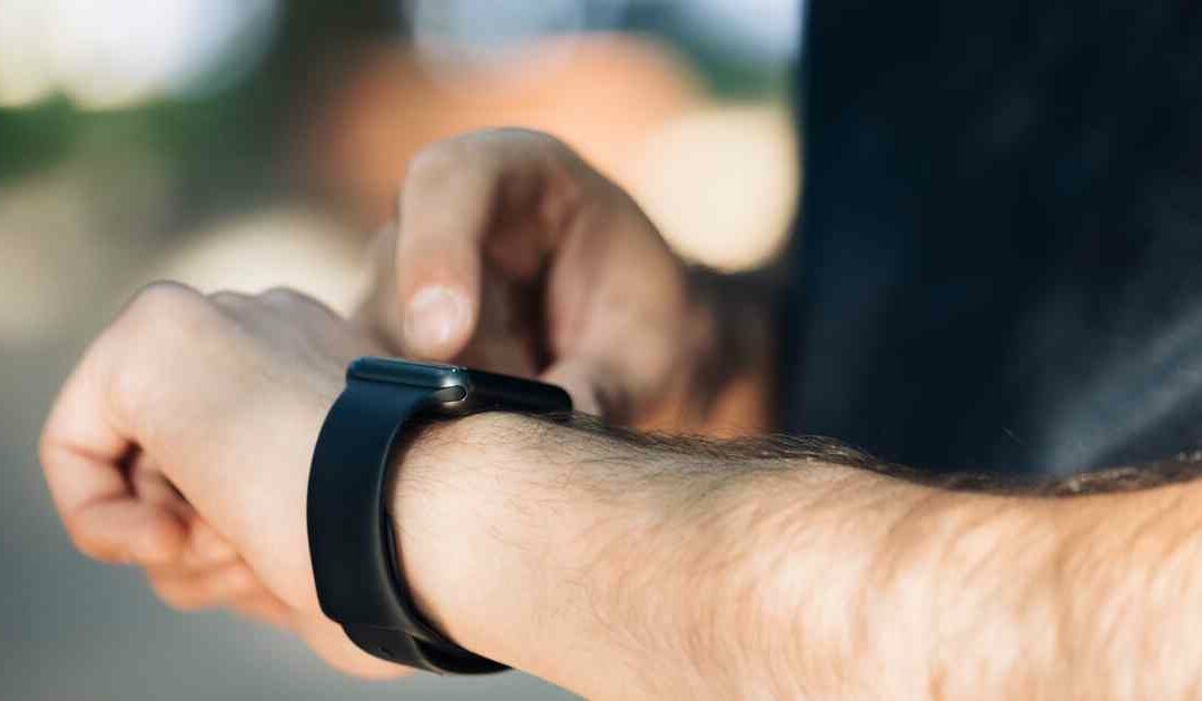 Les avantages et inconvénients des montres connectées